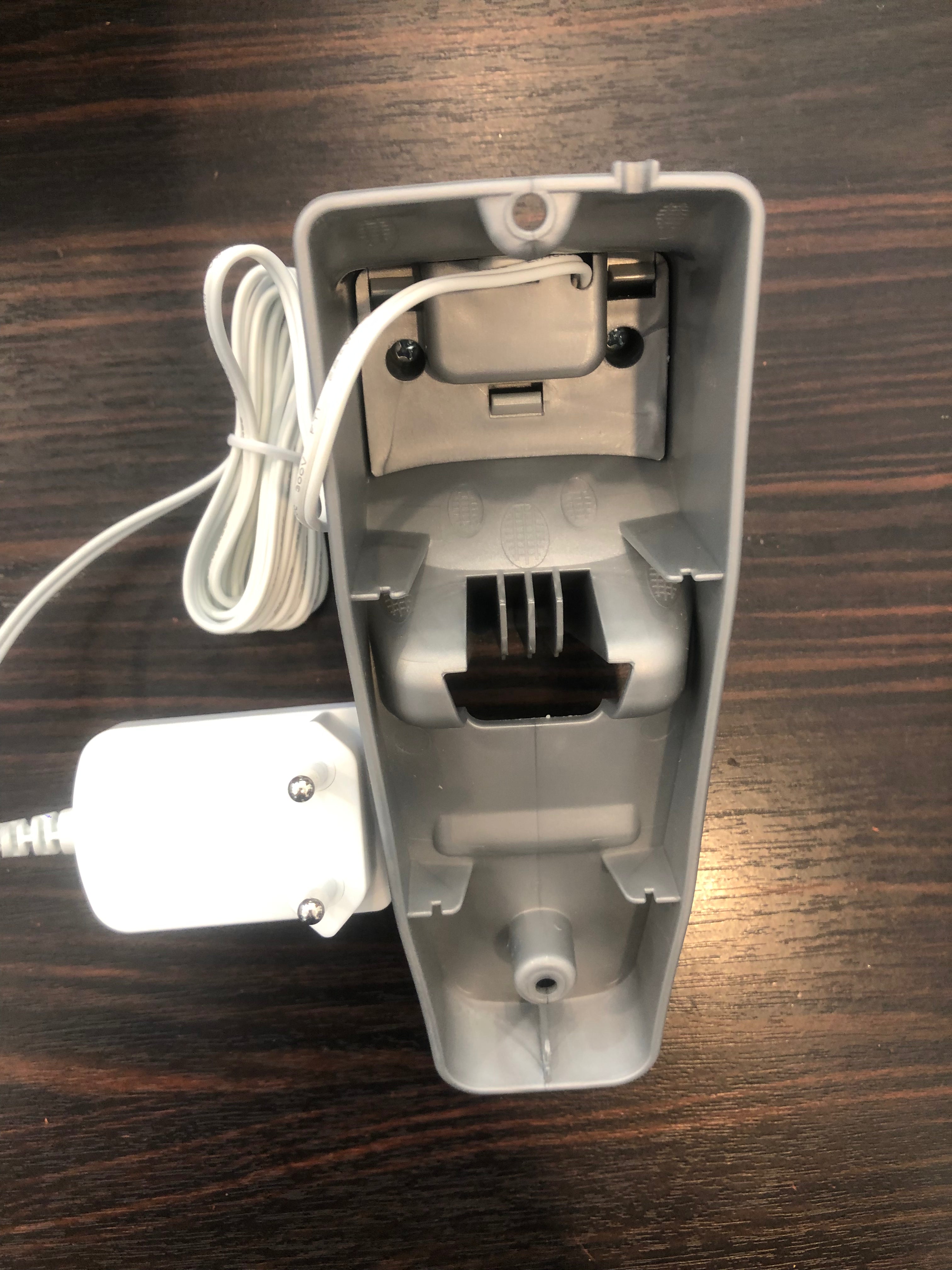 Base di Carica per Aspirapolvere Black & Decker – Modello N609721 BLACK+DECKER