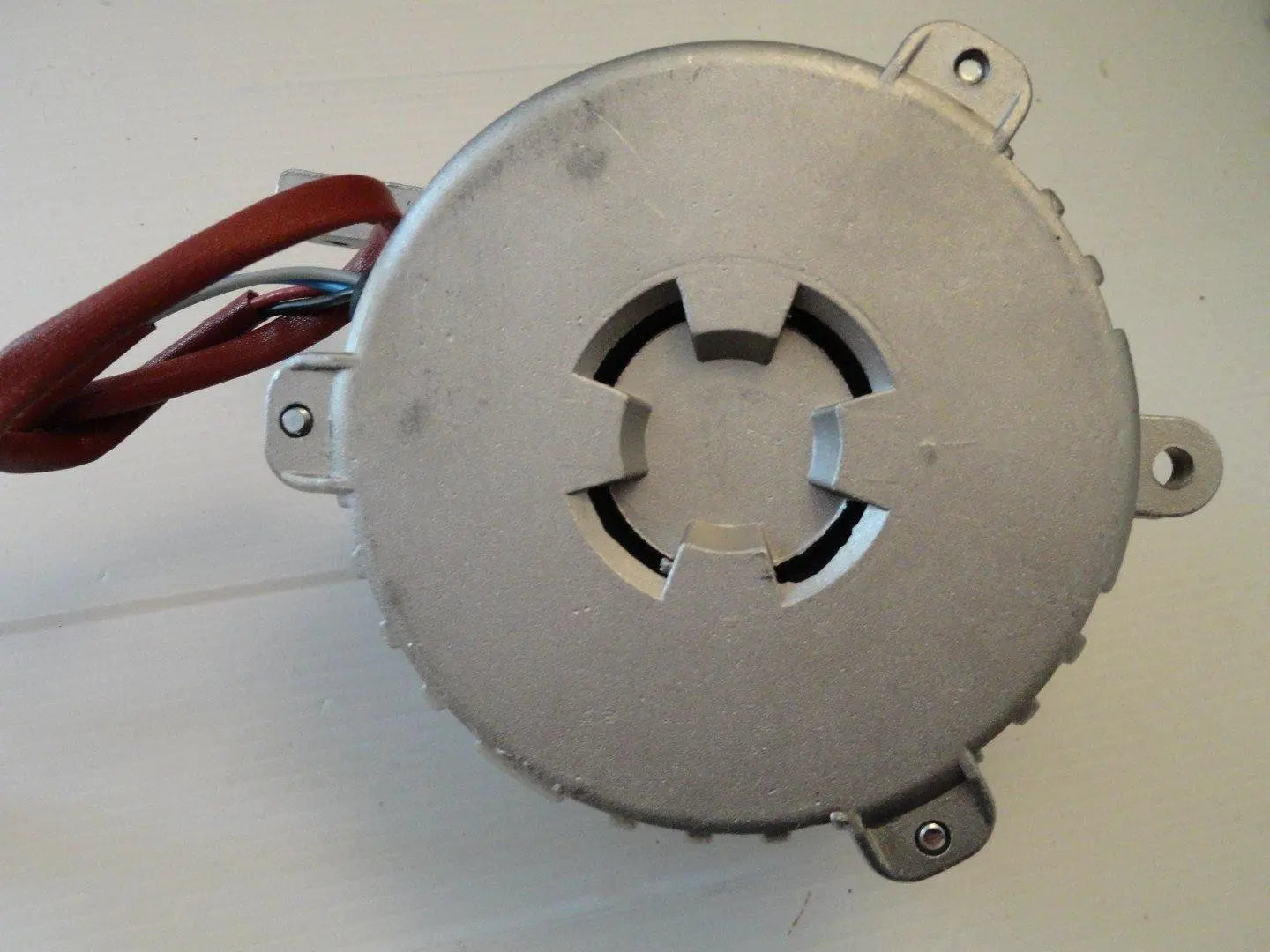 Motore affettatrice h.40 classe f 250 (cond. 8 mf) per affettatrice professionale Rgv RGV