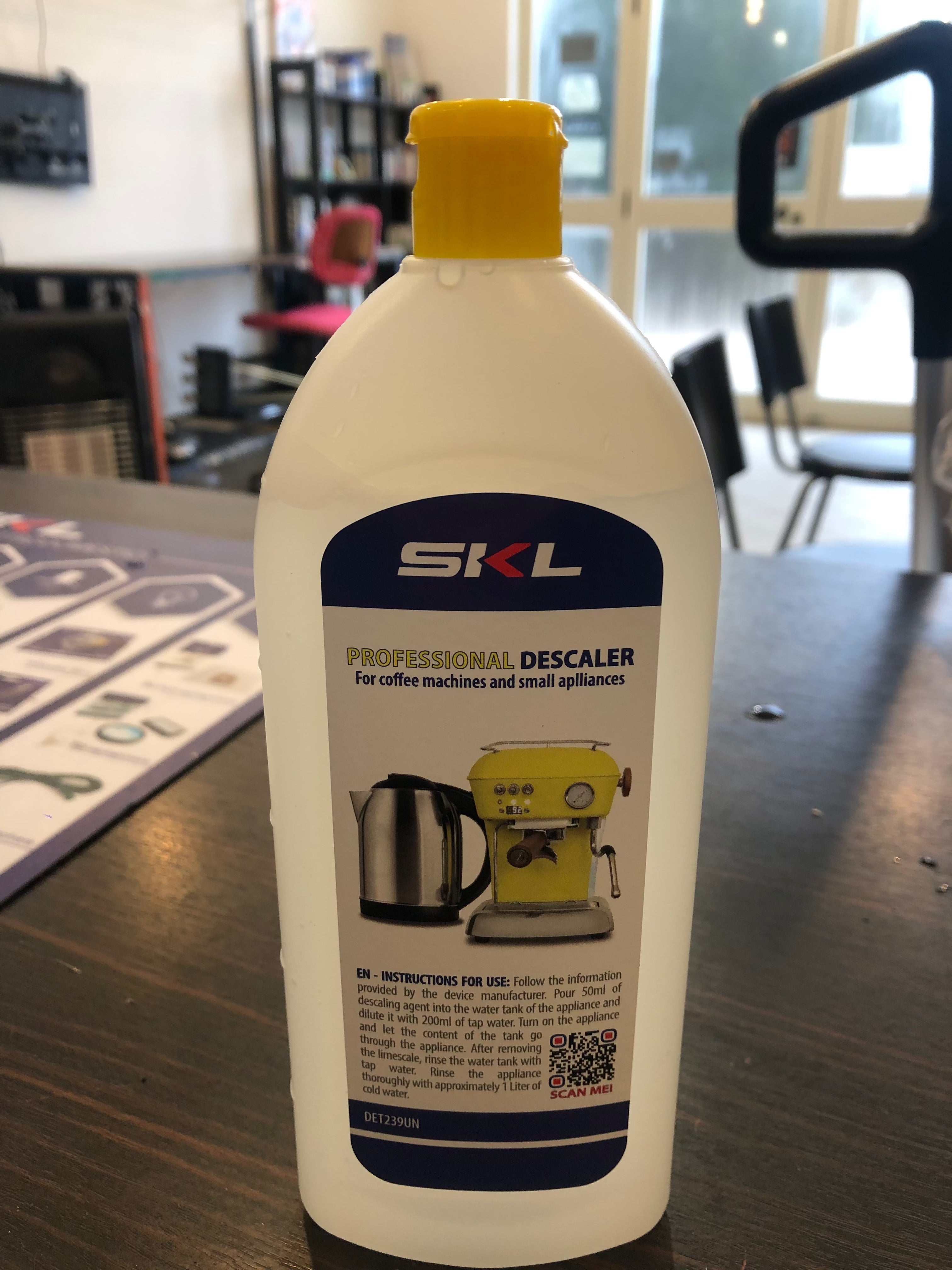 Flacone Decalcificante SKL DET239UN – Disincrostante Anticalcare Universale 250ml SKL