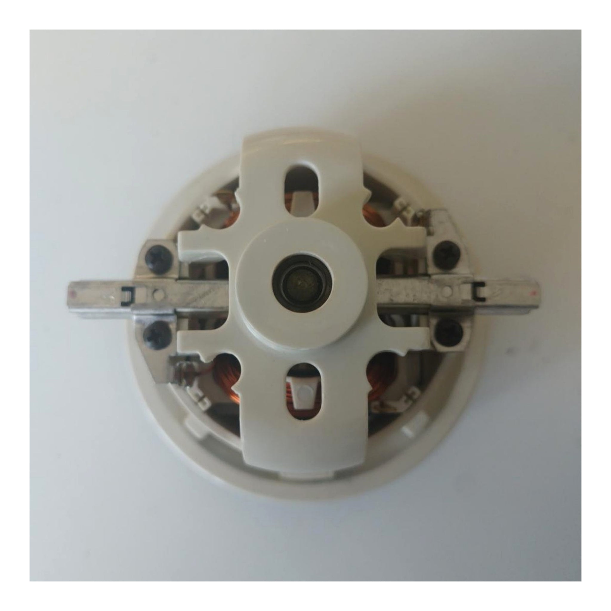 Motore aspirapolvere Ametek 6110820033 064200027 – vista superiore