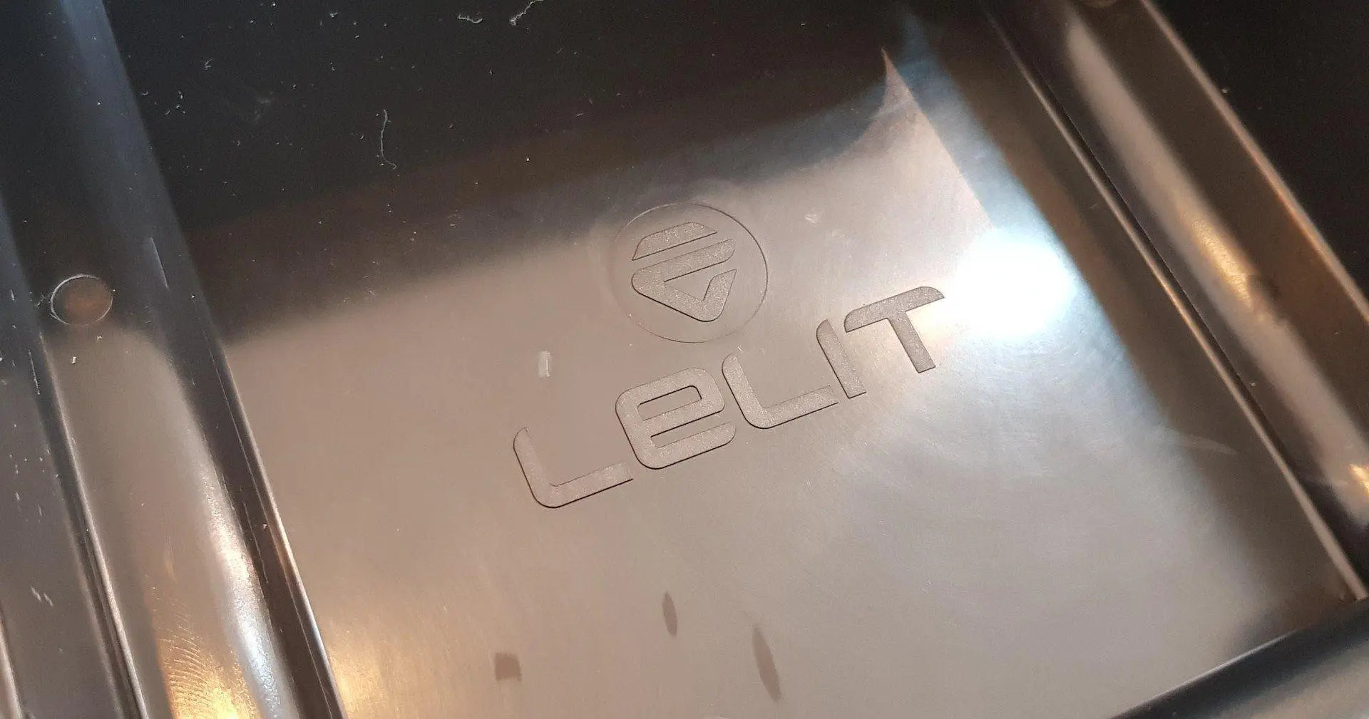 Battifondi e cassetto in acciaio inox per macchina da caffè Lelit LELIT
